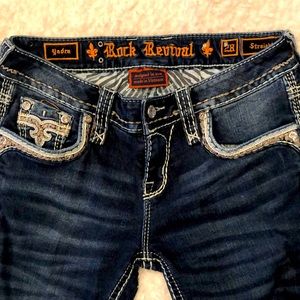 Rock Revivals straight leg jeans